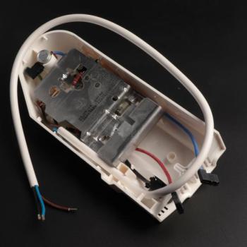  BOITIER THERMOSTAT COMPLET 