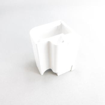  BOITIER PLASTIQUE INFERIEUR 