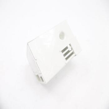  BOITIER PLASTIQUE INFERIEUR 