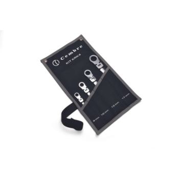  Lot de 4 cl�s articul�es (8 � 