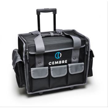  Caisse � outils vide � roulett 