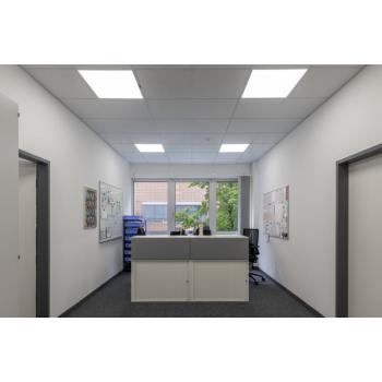  PL CMFT 600 33W/840 PS 