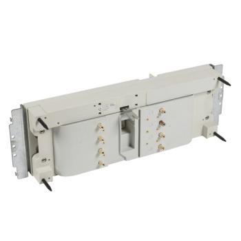  BASE IS233 DPX3 250 4P AV DIFF 