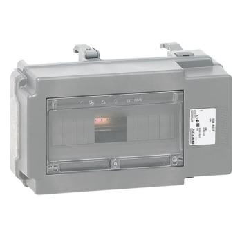  MR BOITIER32A RAIL 12 MOD FEN 