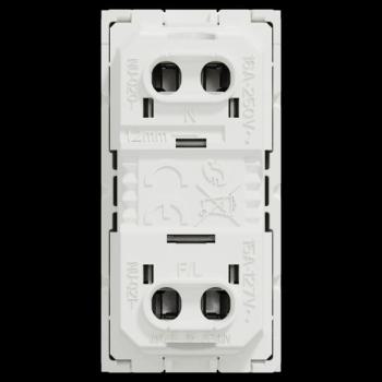  Prise euroameric 2P blc 