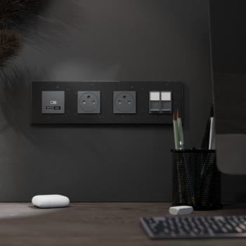  Unica D plaq recycl noir 4P 