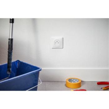  Prise 2P+T affl Griffes Blanc 