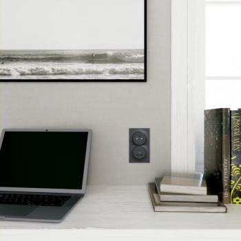  Prise 2P+T affleurante Anth 